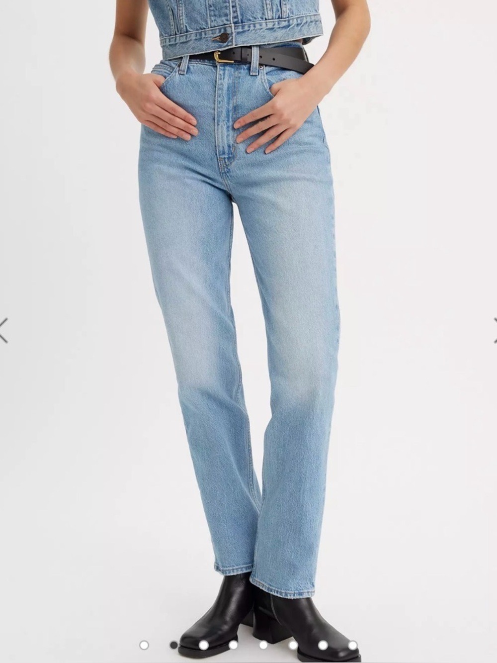 Levi’s 70s High Slim Straight waist 25in Light Wash Womens jeans Inseam 29in